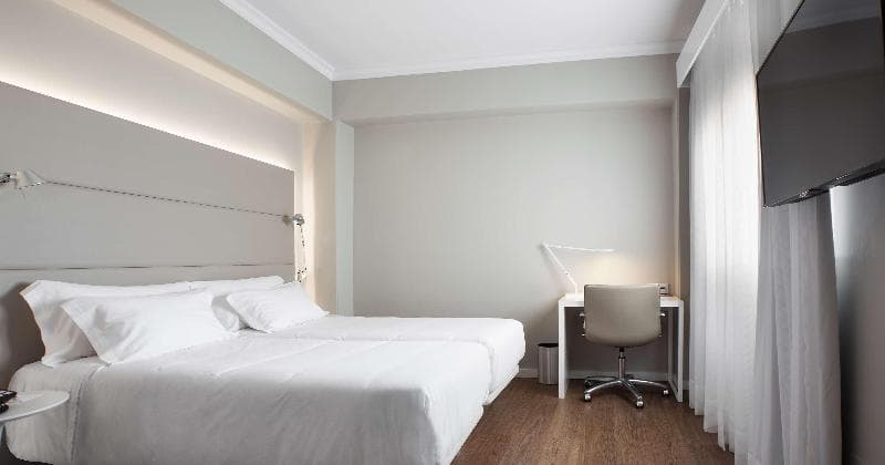 NH Las Palmas Playa las Canteras photo 5