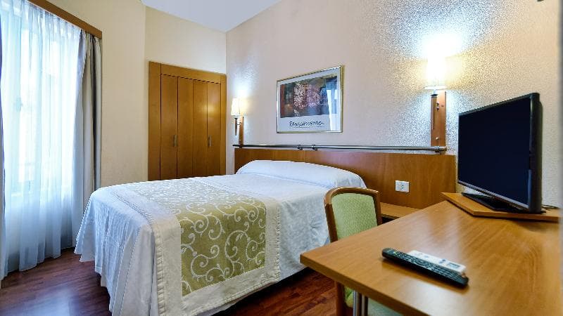 Bull Astoria photo 4