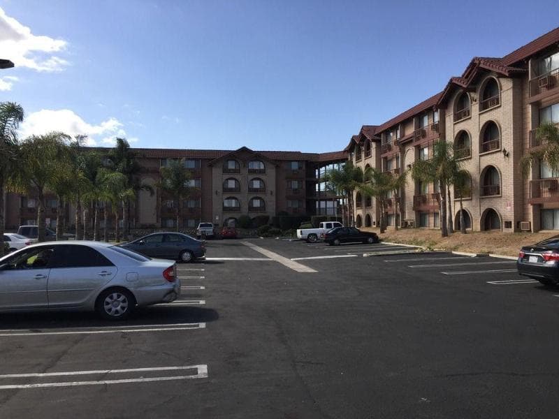 Lompoc Valley Inn & Suites