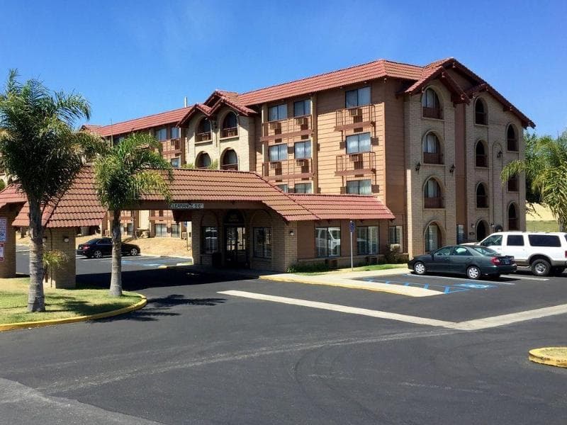 Lompoc Valley Inn & Suites photo 3