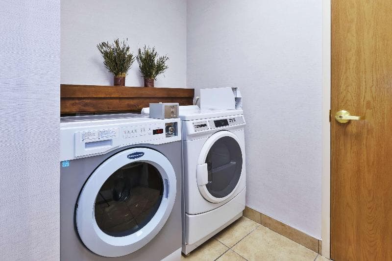 Hampton Inn Idaho Falls At the Mall photo 2