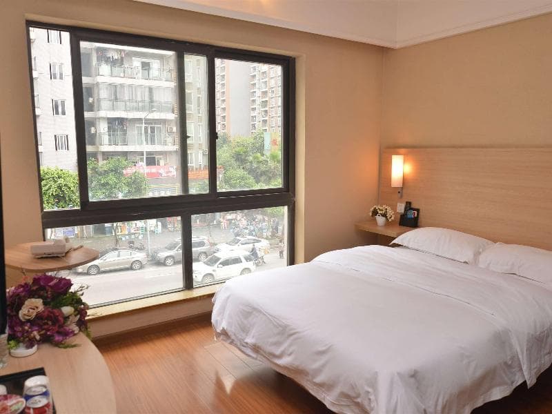 ibis Chongqing Ranjiaba photo 4