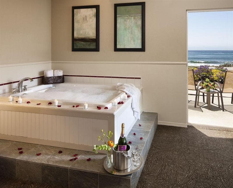 Cambria Landing Inn photo 2