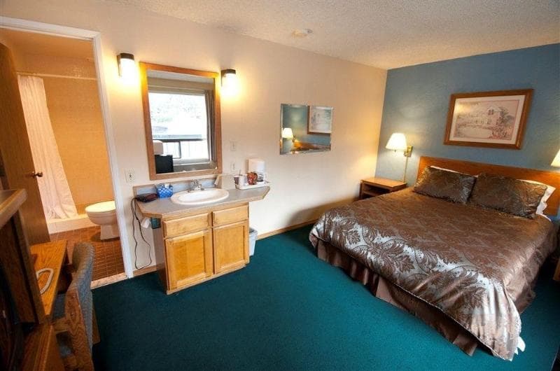 Cedarwood Inn of Ashland photo 5