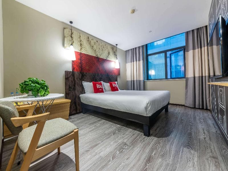 Ibis Hotel Chongqing Jiefangbei Hongya Cave photo 2