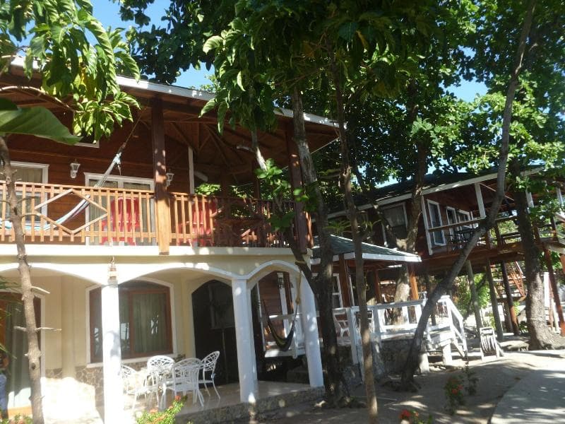 Foster's West Bay Resort photo 2