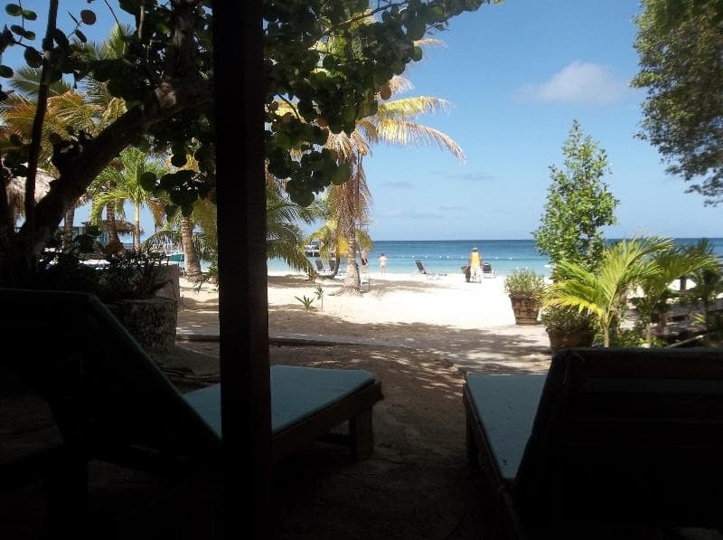 Foster's West Bay Resort photo 4