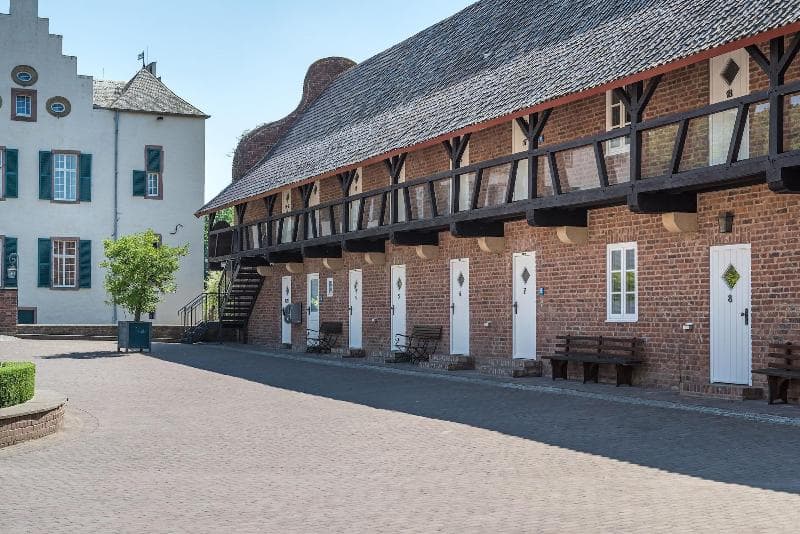 Burg Heimerzheim photo 4